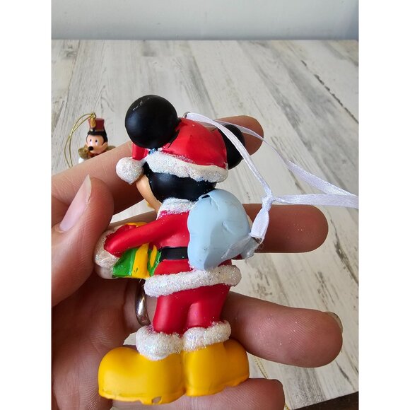 Vintage Mickey mouse ornament singing caroler nutcracker present Xmas tree - Picture 12 of 13